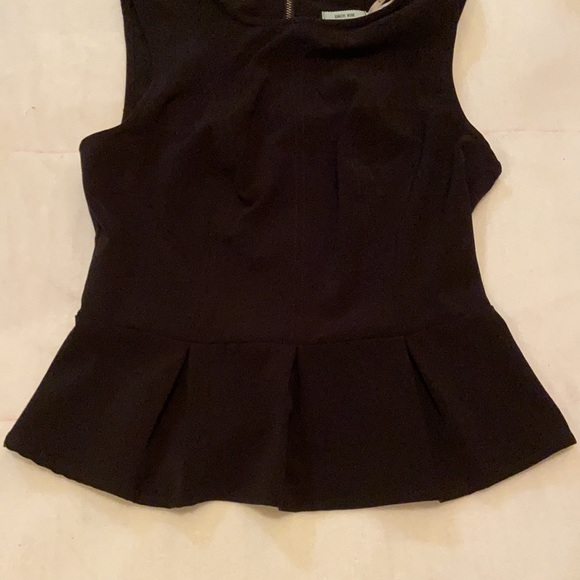 Kimchi blue peplum tank top - Picture 3 of 6